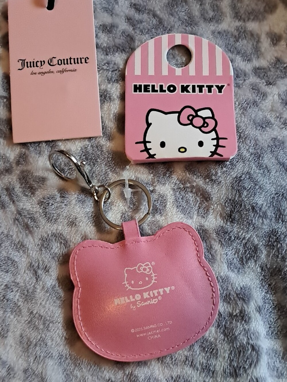 Juicy Couture Pink Baseball Cap + Wallet + Hello Kitty Purse Charm - Picture 3 of 6